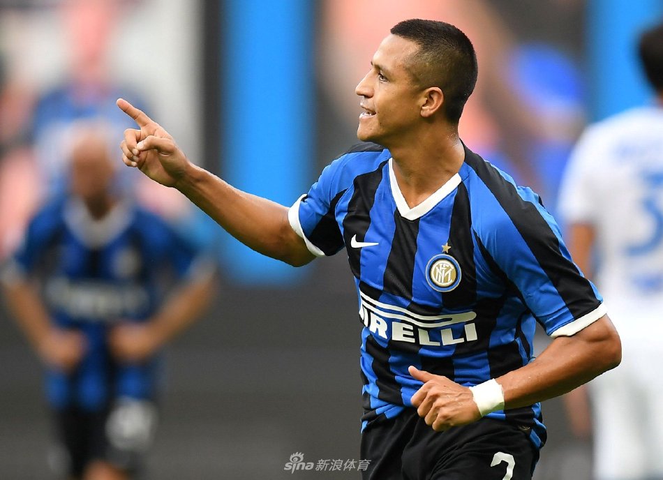 她在过去几 她在过去几